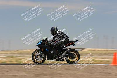 media/Jul-22-2022-TrackDaz (Fri) [[ca4971259a]]/Group B/130pm (Wheelie Bump)/
